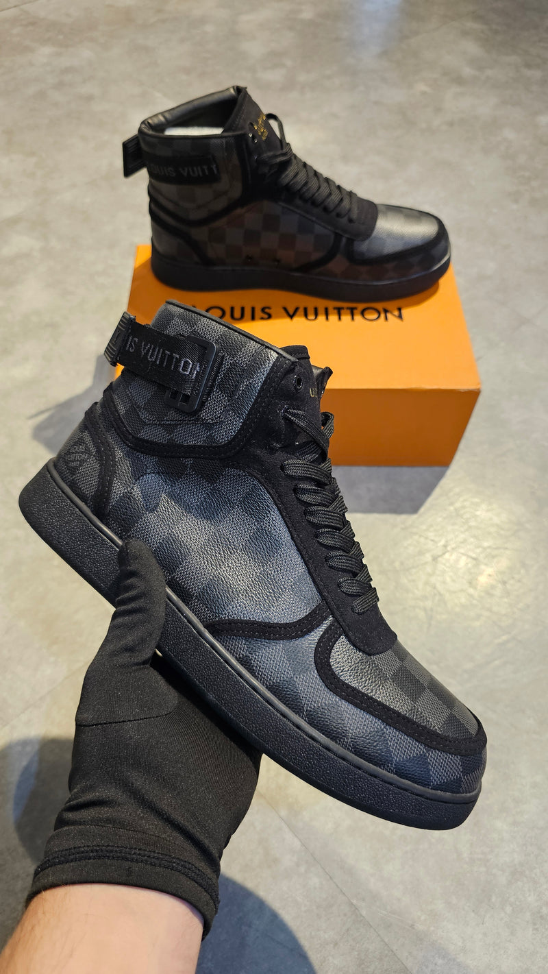 Tênis Louis Vuitton