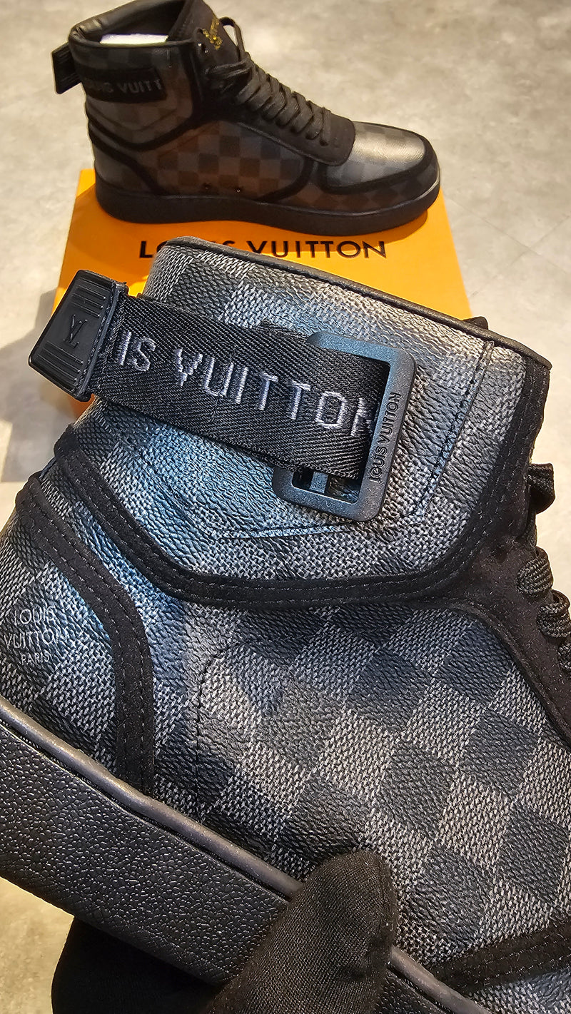 Tênis Louis Vuitton