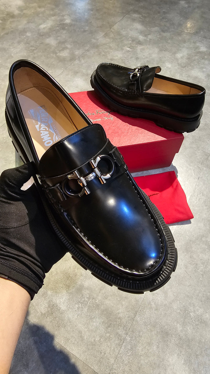 Sapato Salvatore Ferragamo