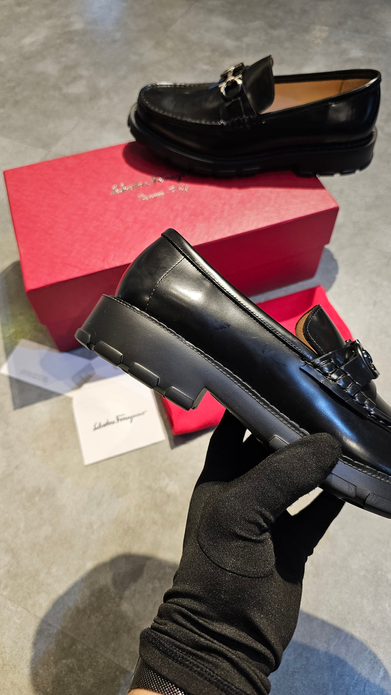 Sapato Salvatore Ferragamo