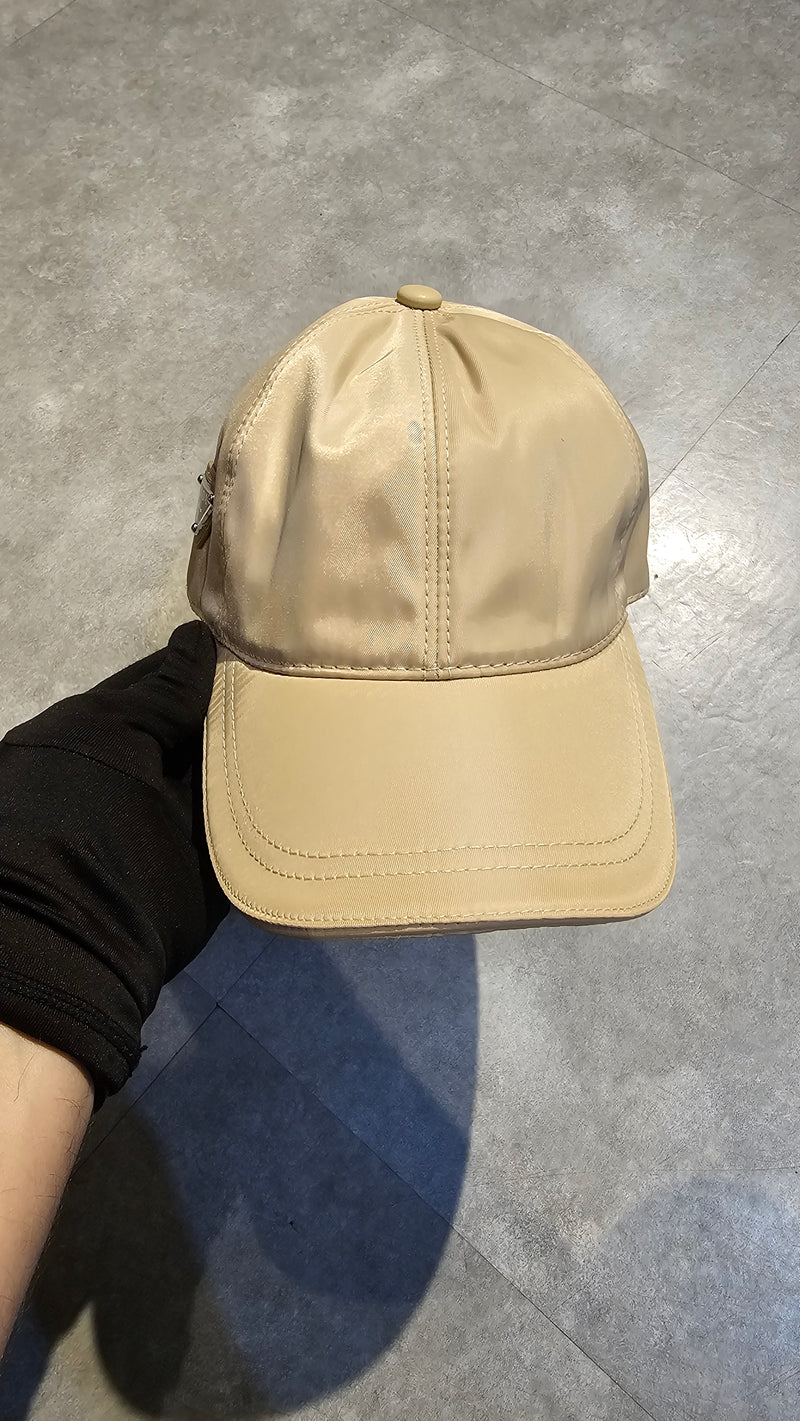 Boné Prada