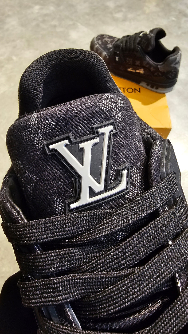 Tênis Louis Vuitton