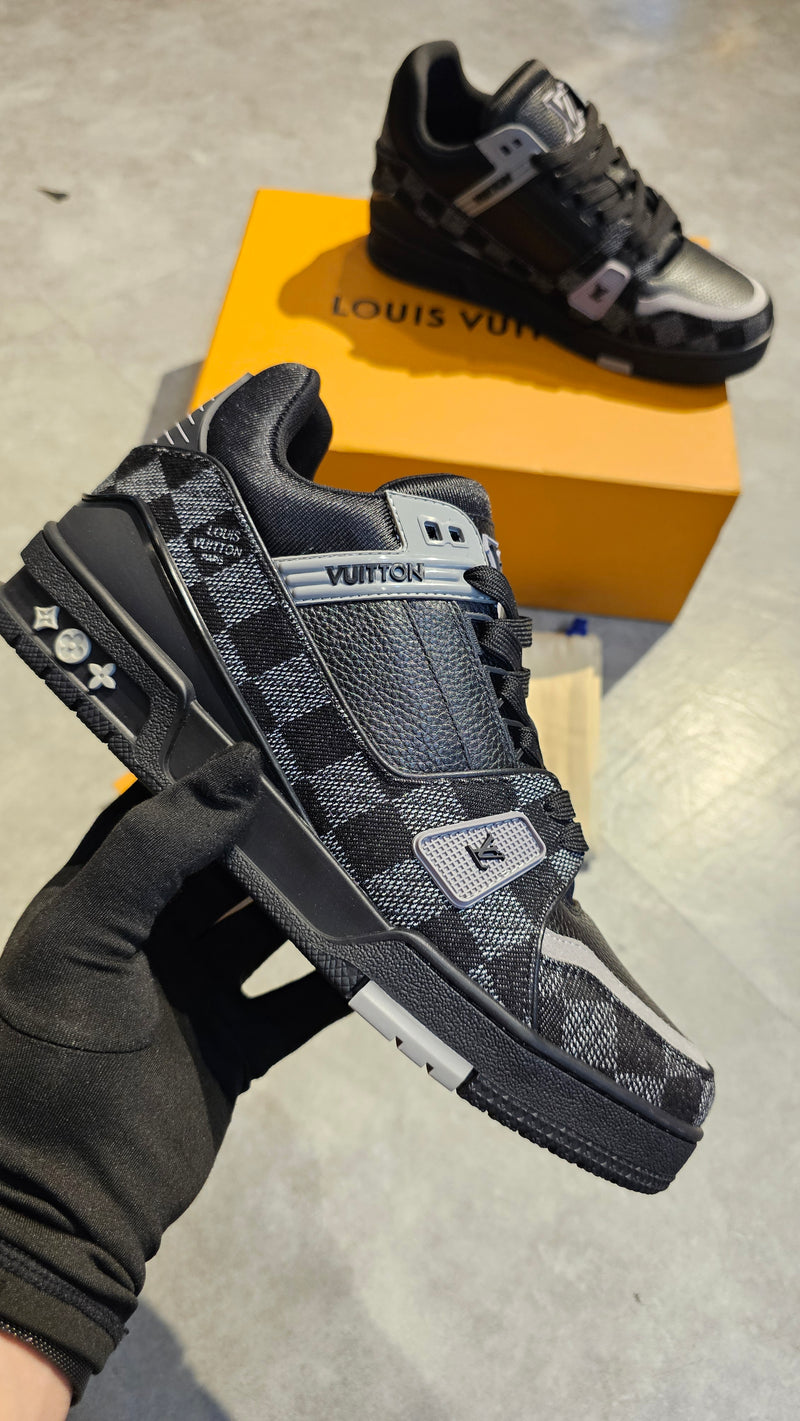 Tênis Louis Vuitton