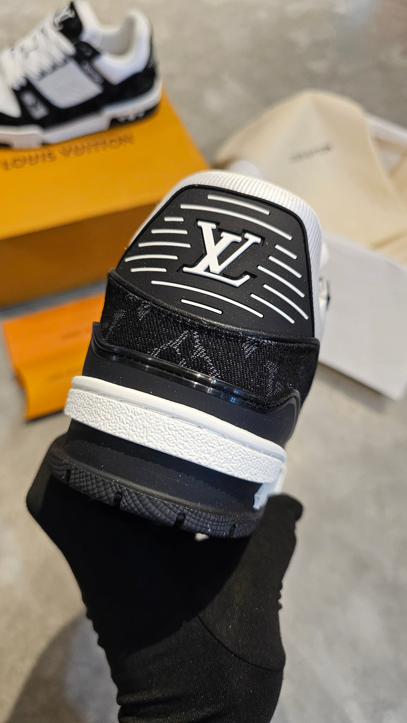 Tênis Louis Vuitton