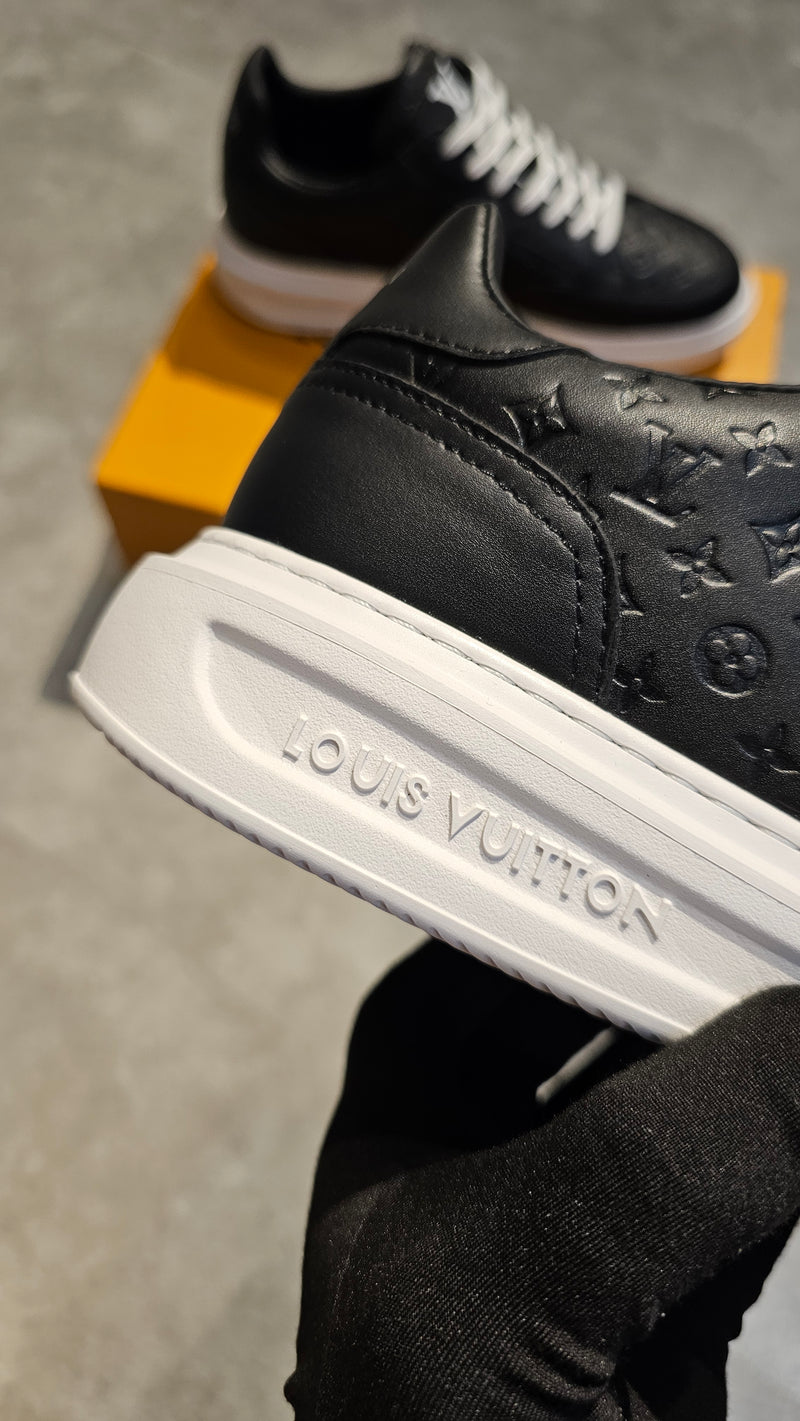Tênis Louis Vuitton