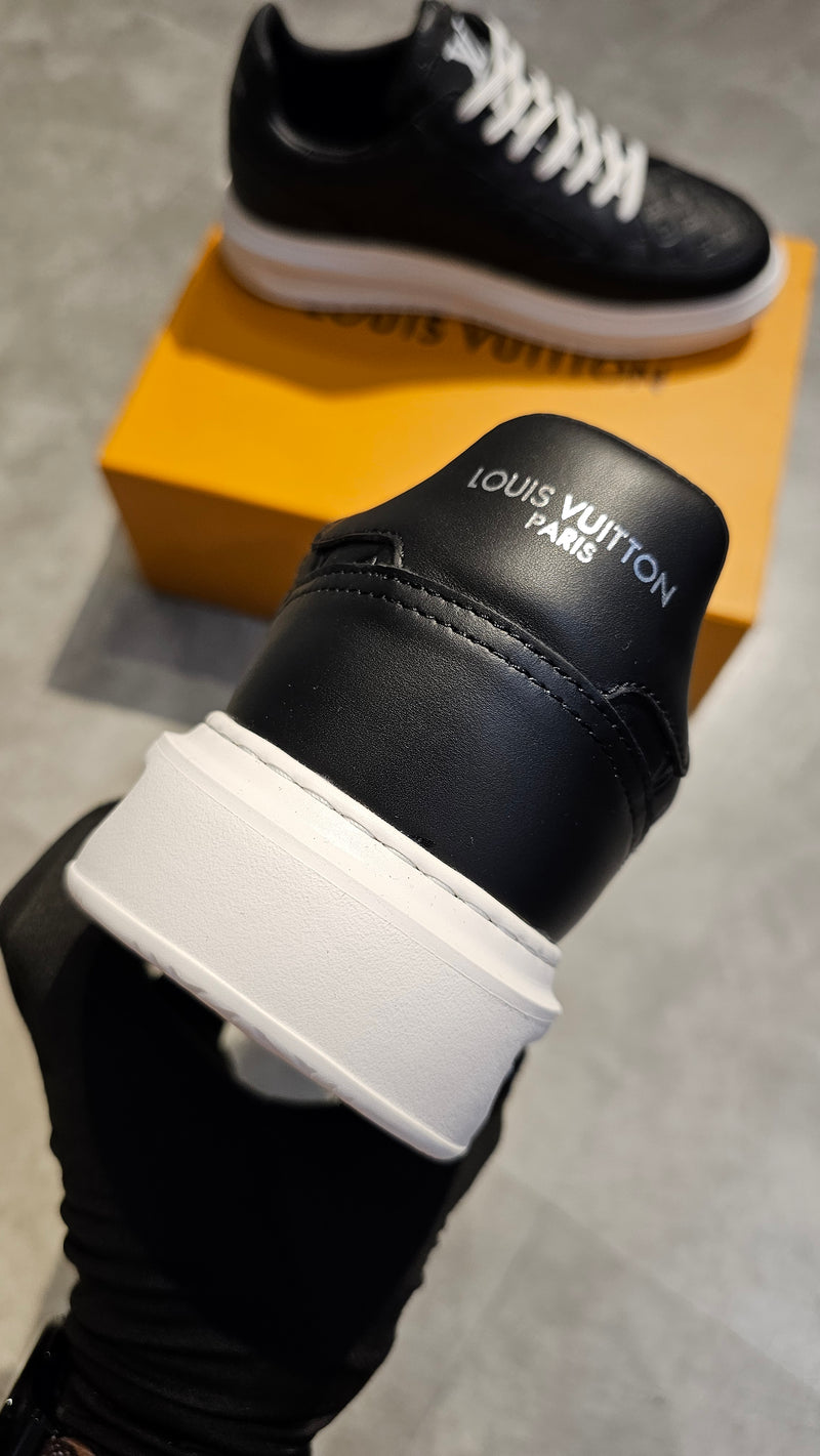 Tênis Louis Vuitton
