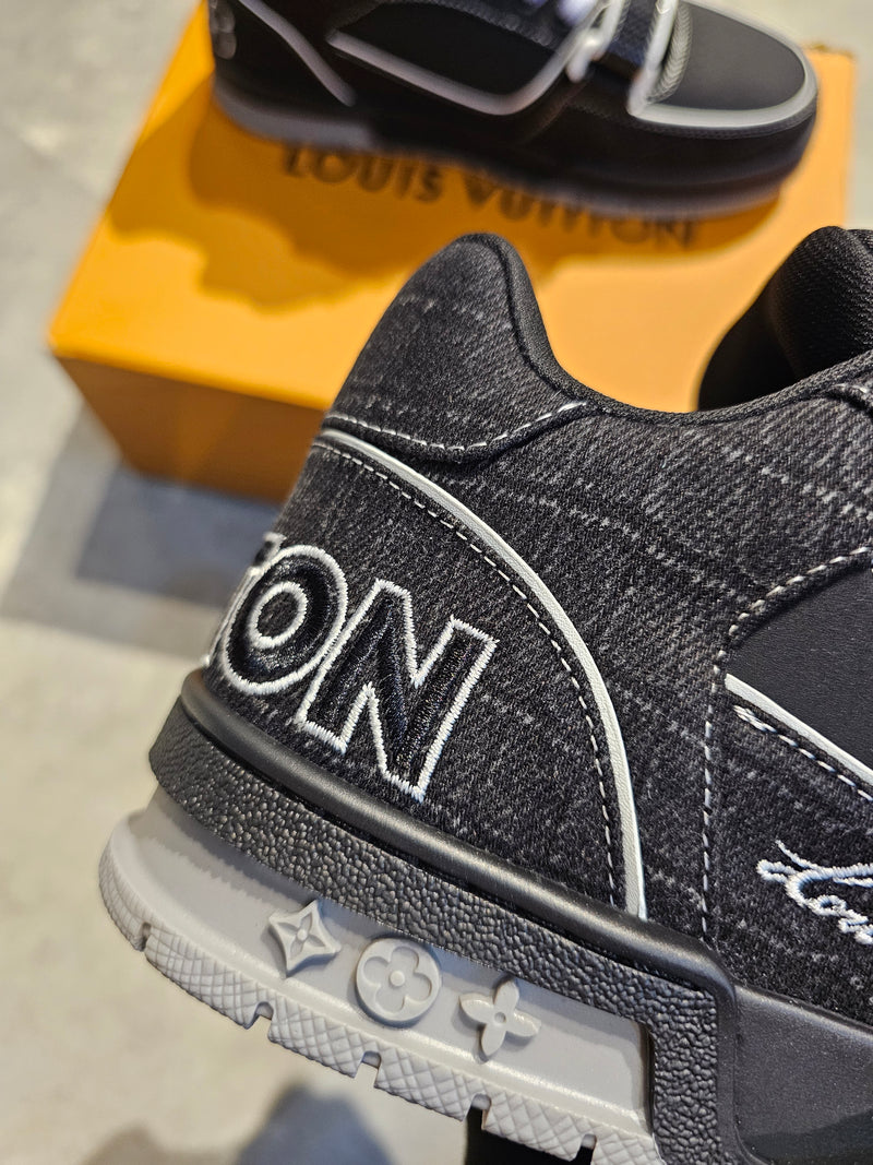 Tênis Louis Vuitton
