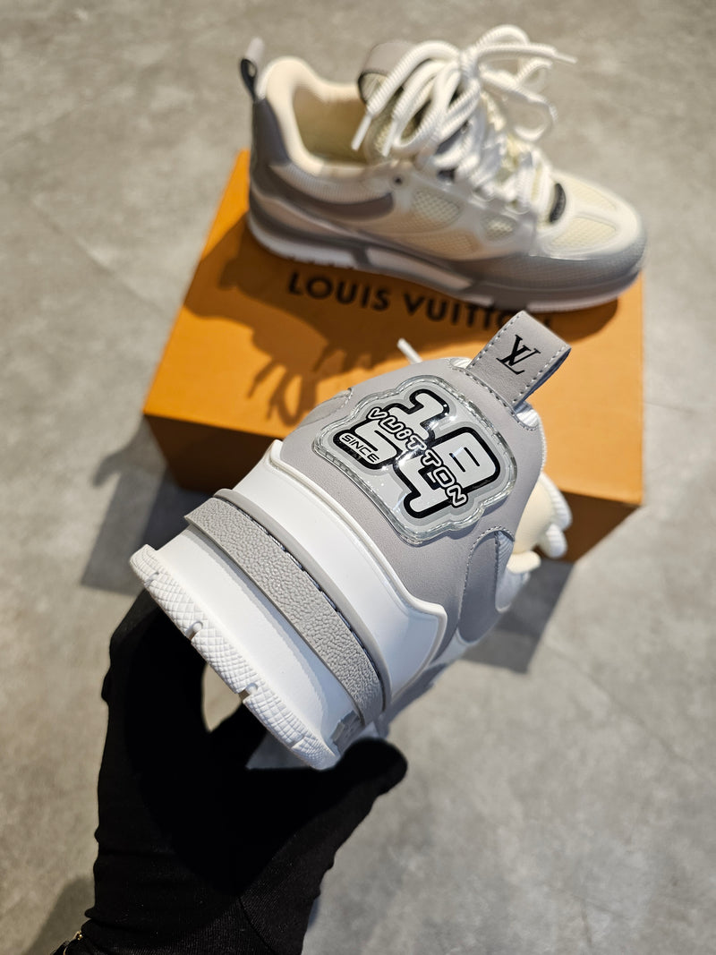 Tênis Louis Vuitton