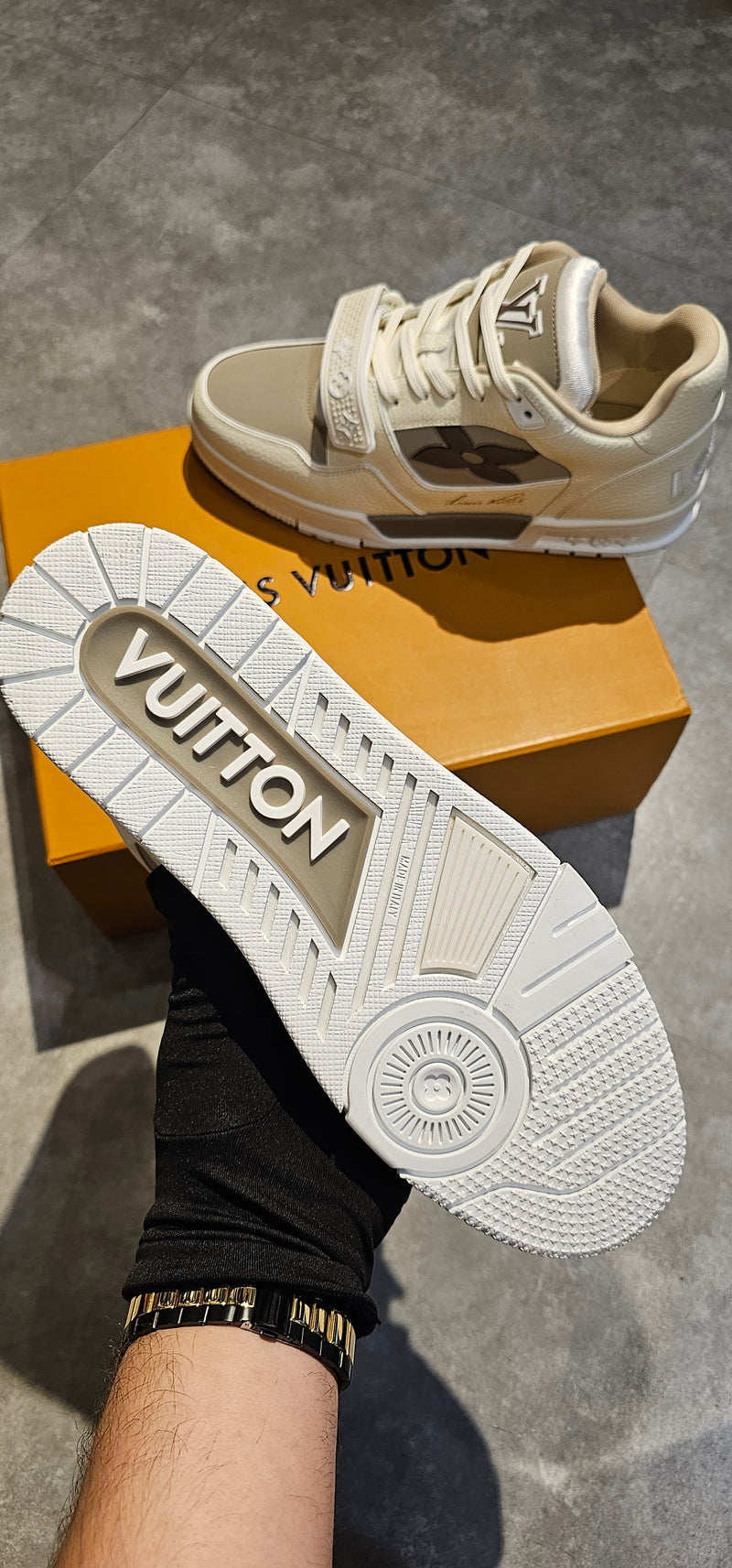 Tênis Louis Vuitton