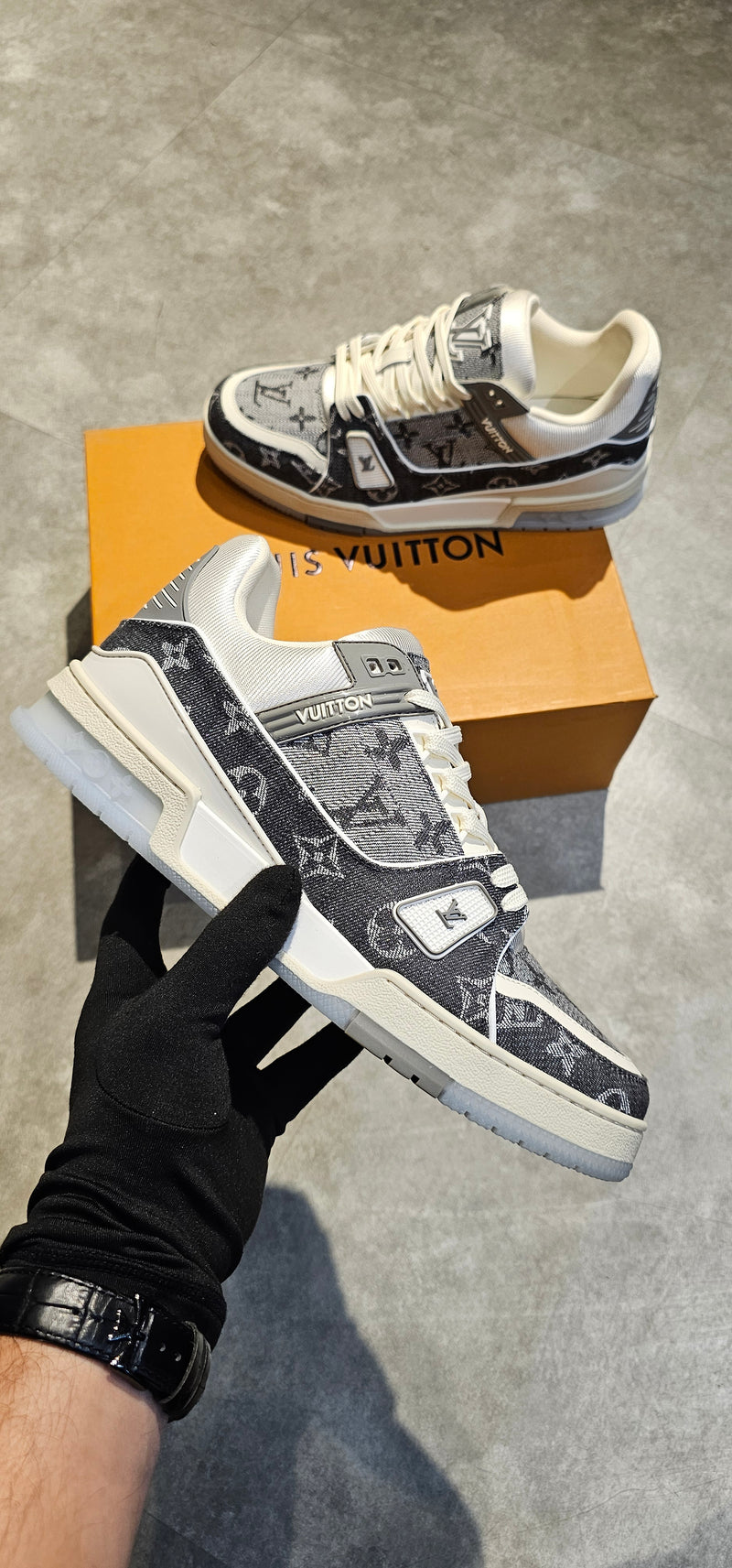 Tênis Louis Vuitton