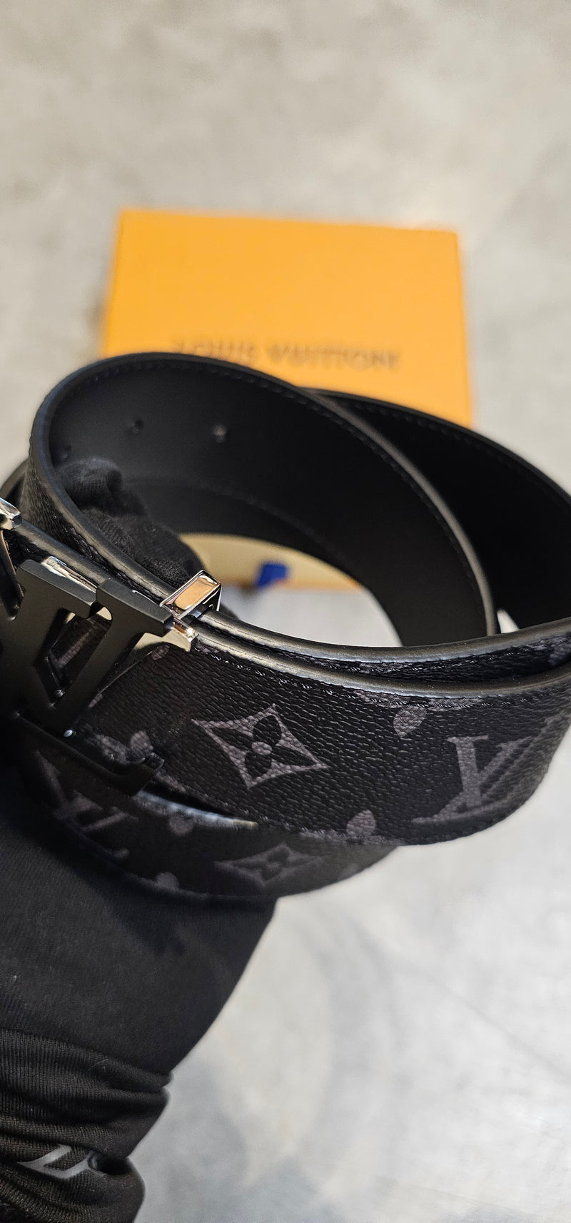 Cinto Louis Vuitton dupla face