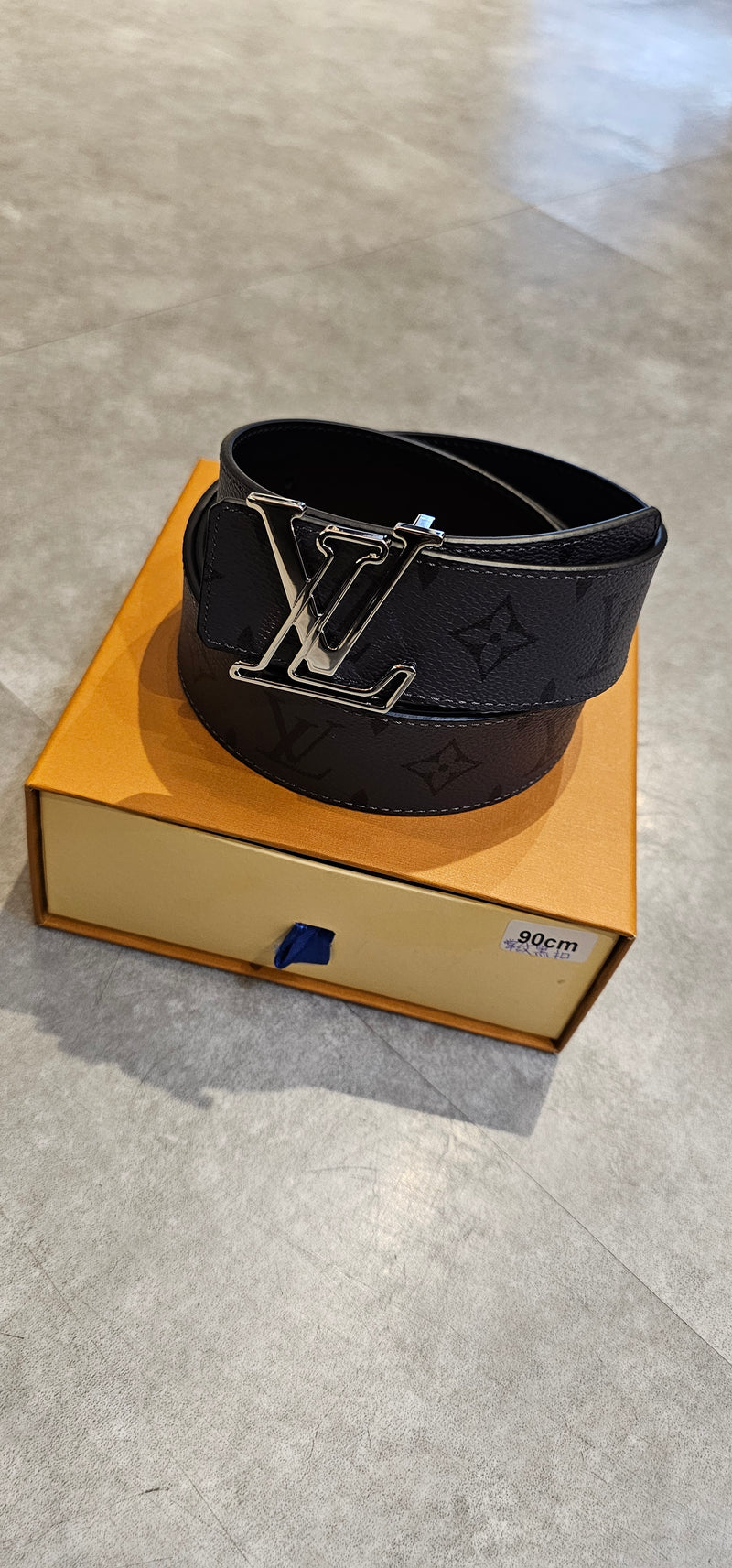 Cinto Louis Vuitton dupla face