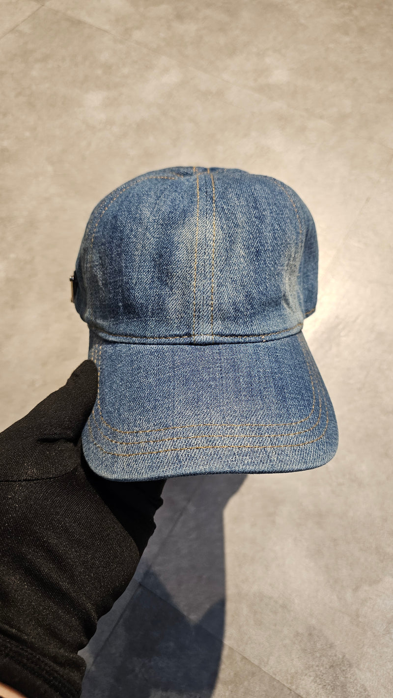 Boné Prada