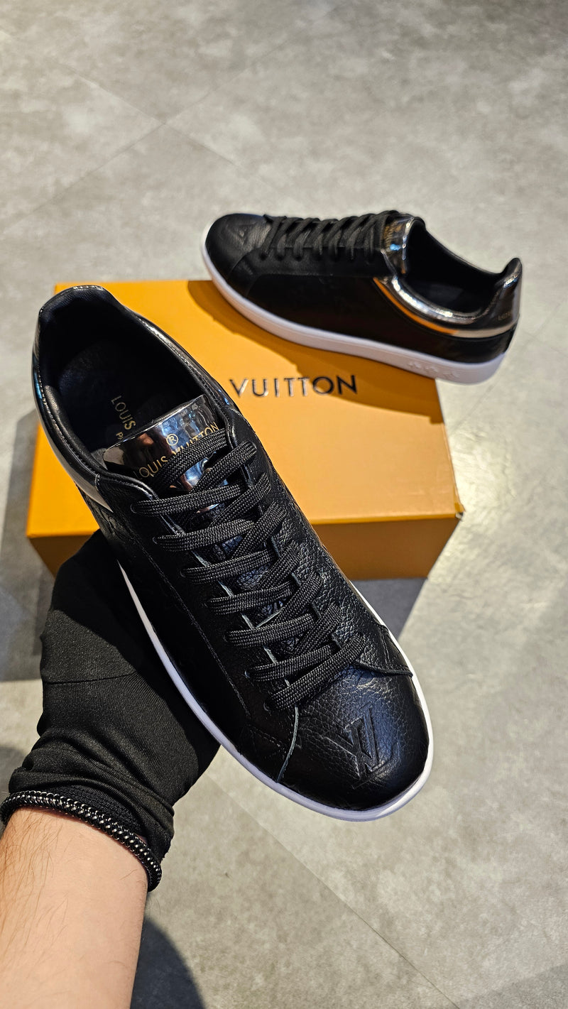 Tênis Louis Vuitton