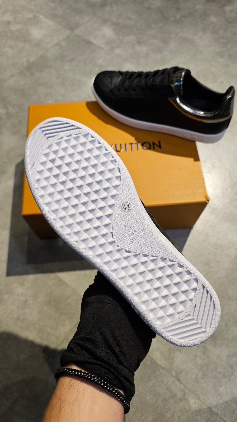 Tênis Louis Vuitton