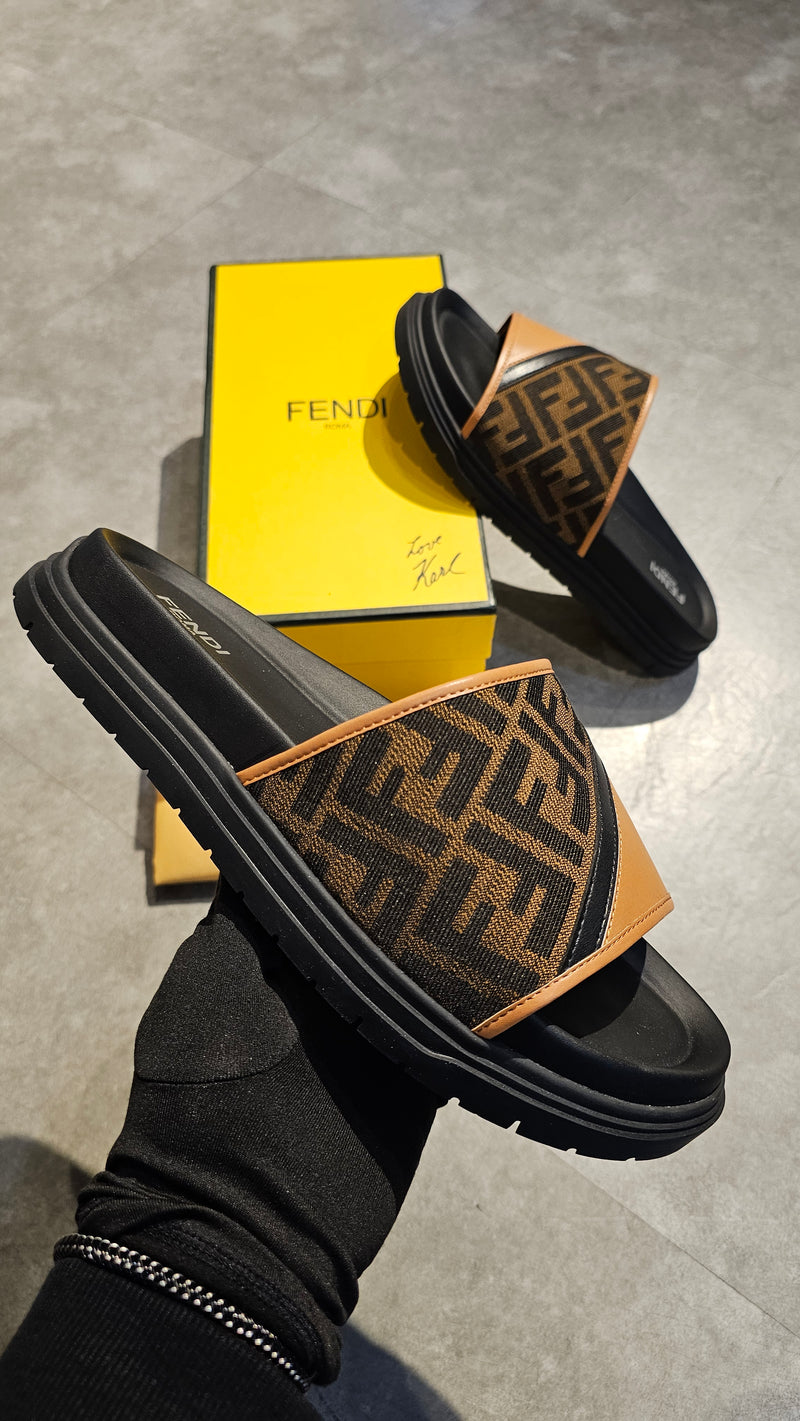 Chinelo Fendi