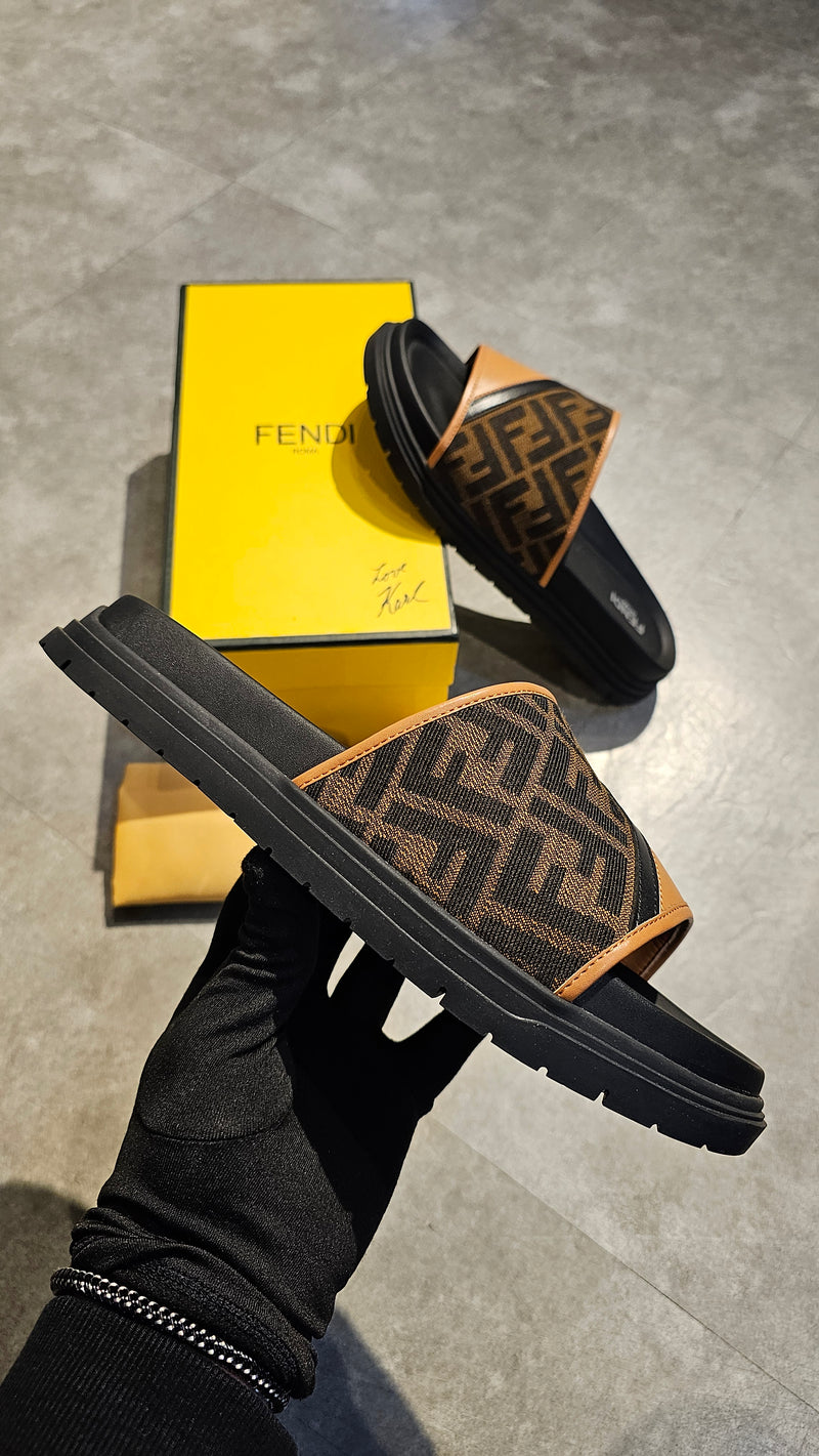 Chinelo Fendi