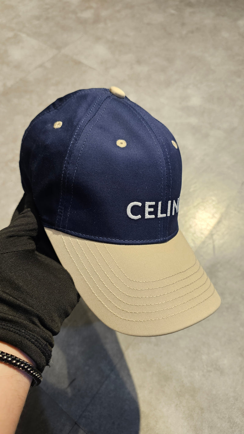 Boné Celine