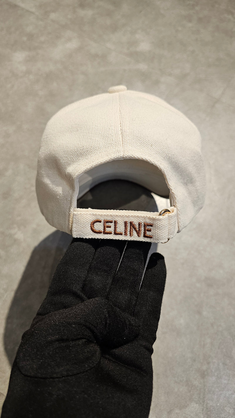 Boné Celine