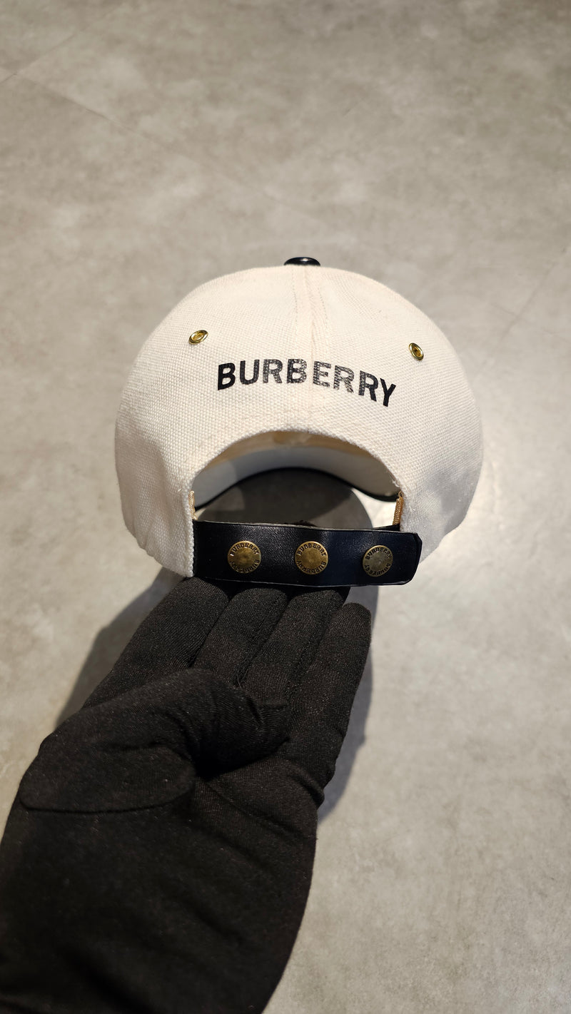 Boné Burberry