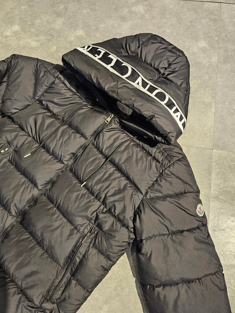 Jaqueta Moncler