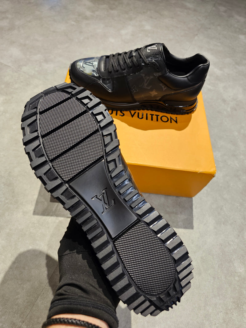 Tênis Louis Vuitton