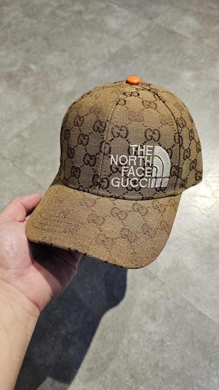 Boné Gucci + The north face