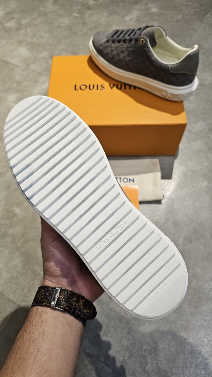 Tênis Louis Vuitton