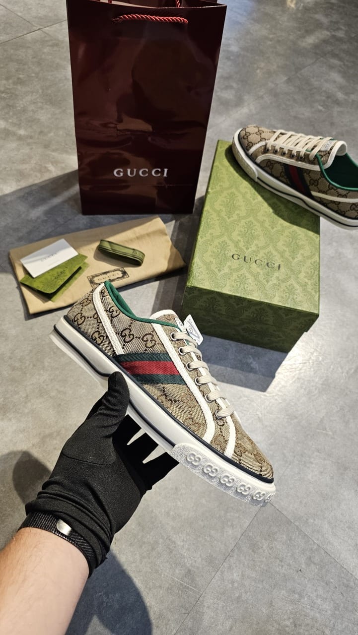 Tênis Gucci